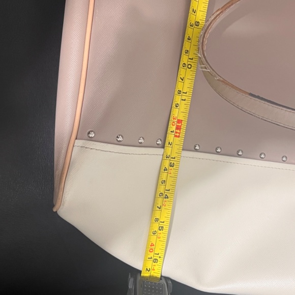 Coach Tote - Picture 3 of 4